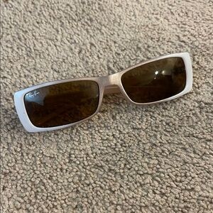 Ray-Ban Classic Pink Sunglasses